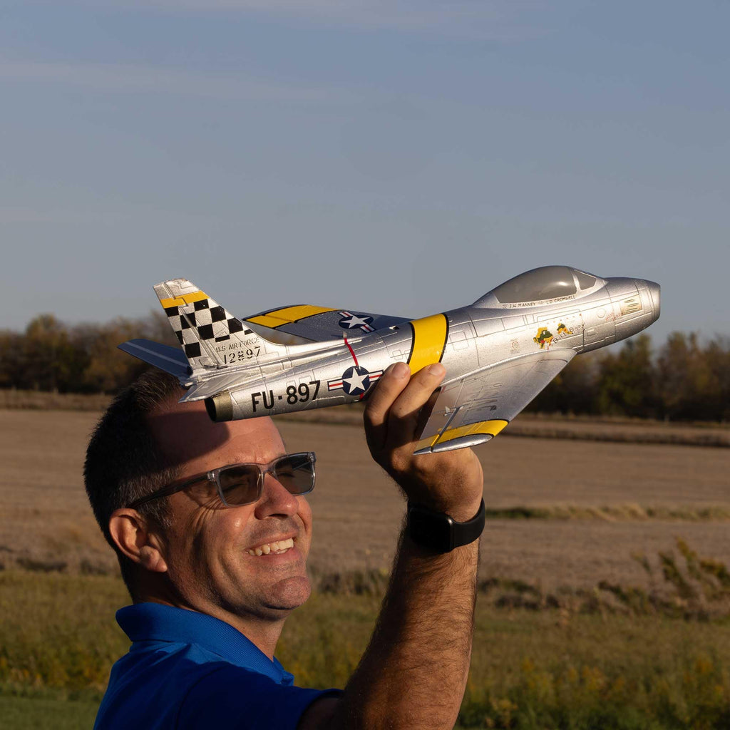 RC Airplane U8463